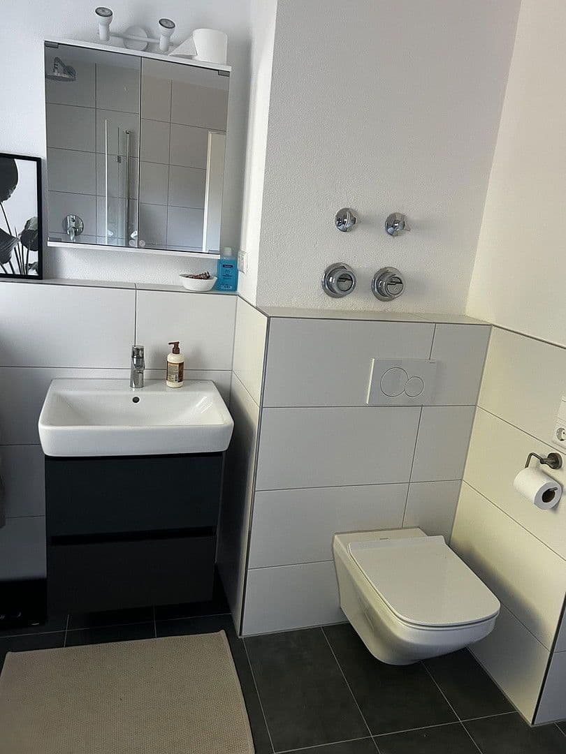 2 bedroom with open-plan kitchen flat for sale, 93 m², Leonberg, Baden-Württemberg 2 bedroom with open-plan kitchen flat for sale, 93 m², Leonberg, Baden-Württemberg