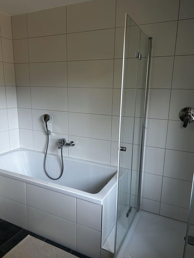 2 bedroom with open-plan kitchen flat for sale, 93 m², Leonberg, Baden-Württemberg 2 bedroom with open-plan kitchen flat for sale, 93 m², Leonberg, Baden-Württemberg