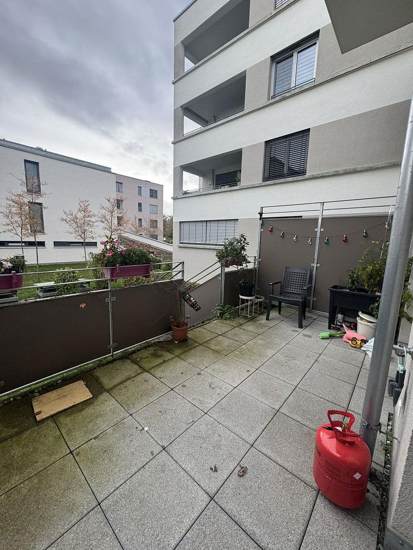 2 bedroom with open-plan kitchen flat to rent, 112 m², Blaustein, Baden-Württemberg 2 bedroom with open-plan kitchen flat to rent, 112 m², Blaustein, Baden-Württemberg