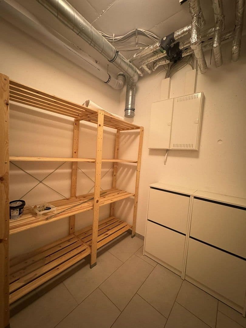 2 bedroom with open-plan kitchen flat to rent, 112 m², Blaustein, Baden-Württemberg 2 bedroom with open-plan kitchen flat to rent, 112 m², Blaustein, Baden-Württemberg