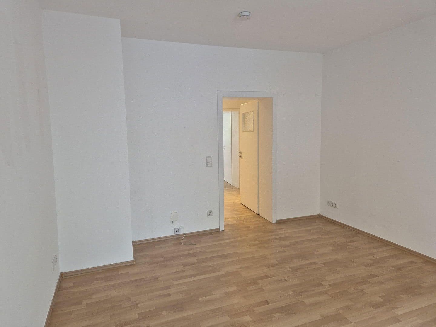 3 bedroom flat to rent, 84 m², Düsseldorf, North Rhine-Westphalia 3 bedroom flat to rent, 84 m², Düsseldorf, North Rhine-Westphalia