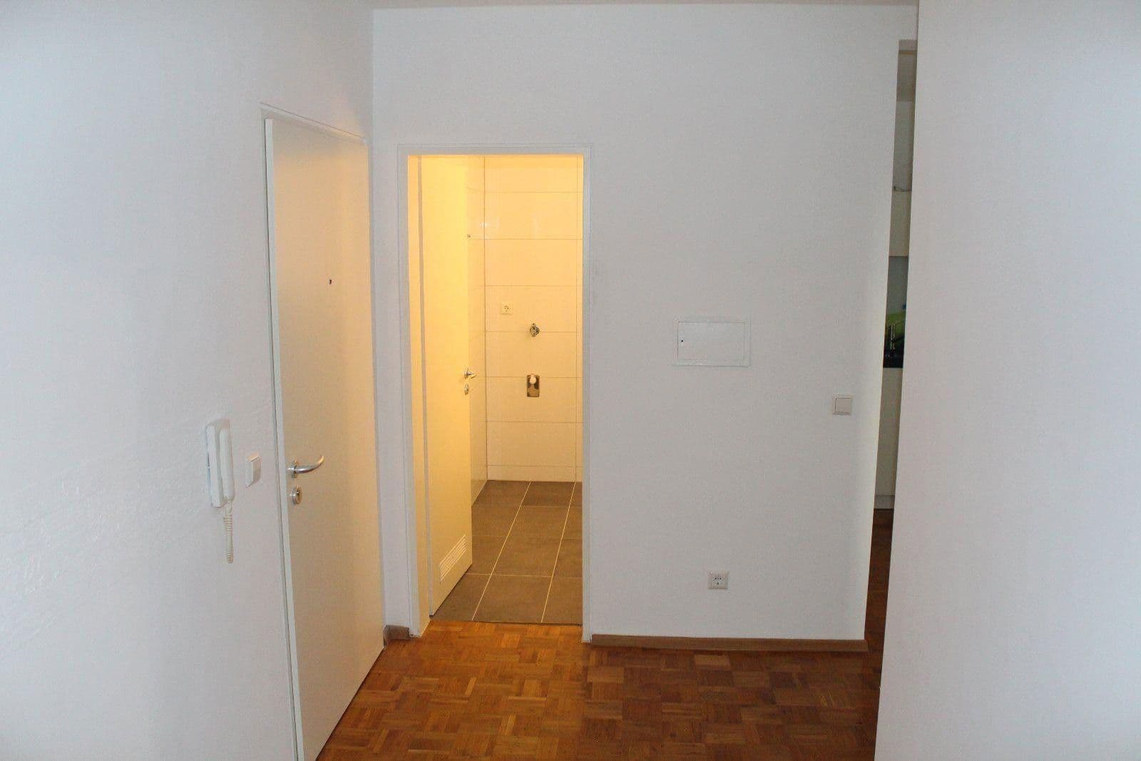 2 bedroom flat to rent, 80 m², Esslingen am Neckar, Baden-Württemberg 2 bedroom flat to rent, 80 m², Esslingen am Neckar, Baden-Württemberg