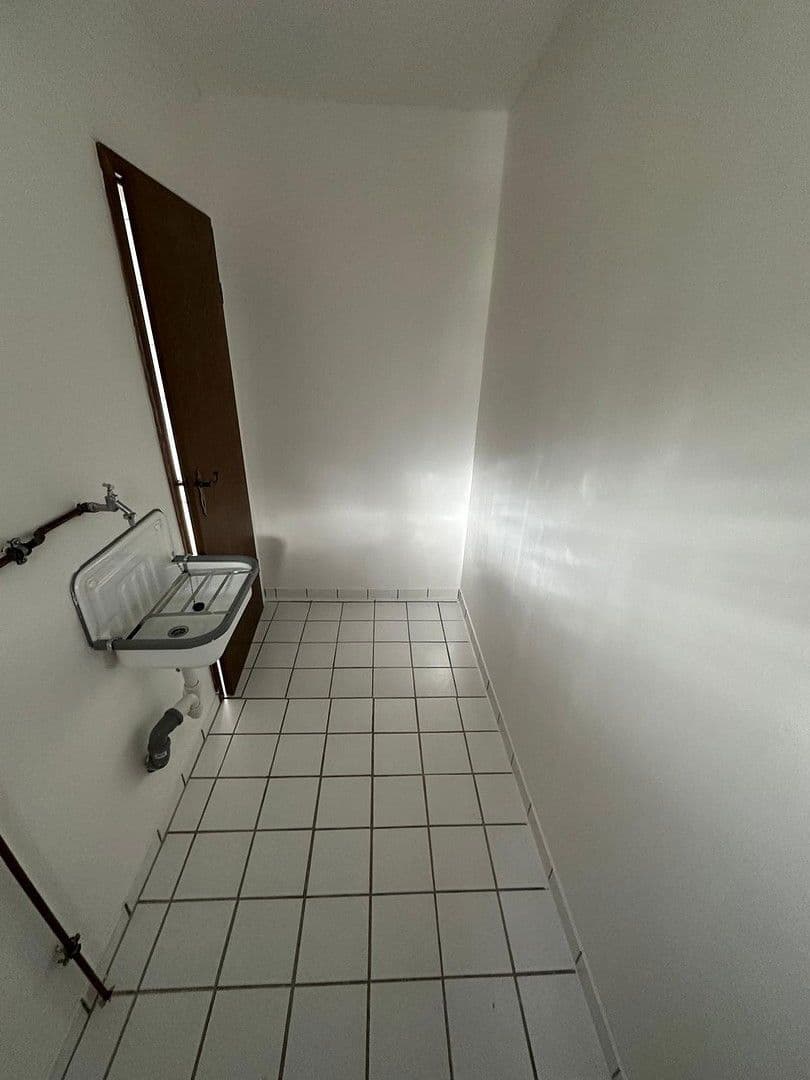 1 bedroom flat to rent, 37 m², Jüchen, North Rhine-Westphalia 1 bedroom flat to rent, 37 m², Jüchen, North Rhine-Westphalia