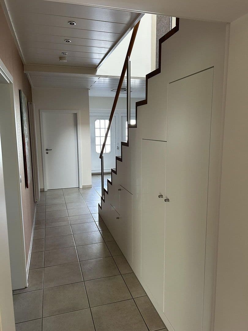 house for sale, 214 m², Langenfeld (Rheinland), North Rhine-Westphalia house for sale, 214 m², Langenfeld (Rheinland), North Rhine-Westphalia