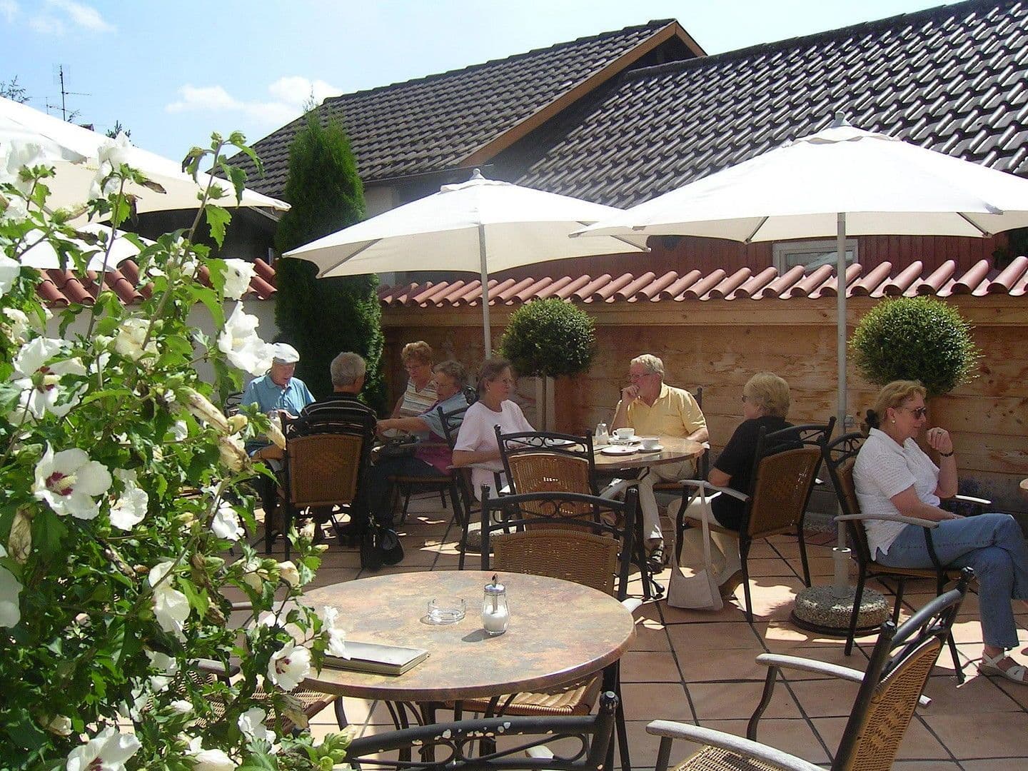 non-residential property to rent, 850 m², Dorfstrasse 6, Bad Schussenried, Baden-Württemberg non-residential property to rent, 850 m², Dorfstrasse 6, Bad Schussenried, Baden-Württemberg