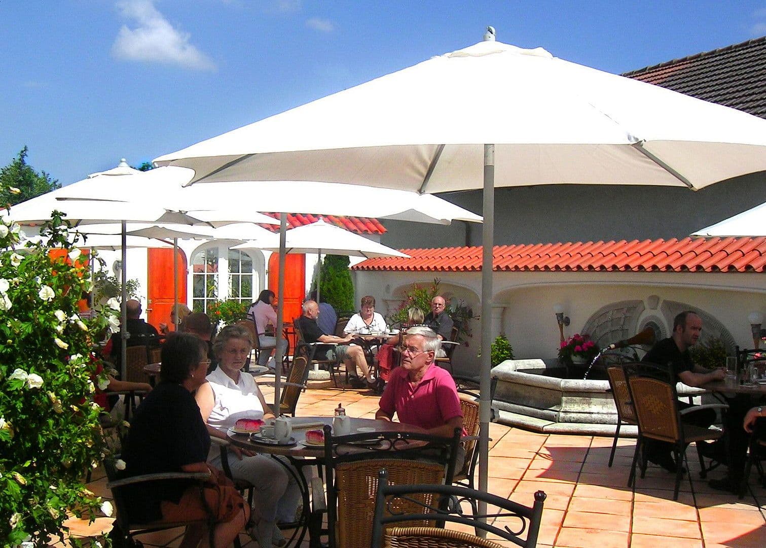 non-residential property to rent, 850 m², Dorfstrasse 6, Bad Schussenried, Baden-Württemberg non-residential property to rent, 850 m², Dorfstrasse 6, Bad Schussenried, Baden-Württemberg