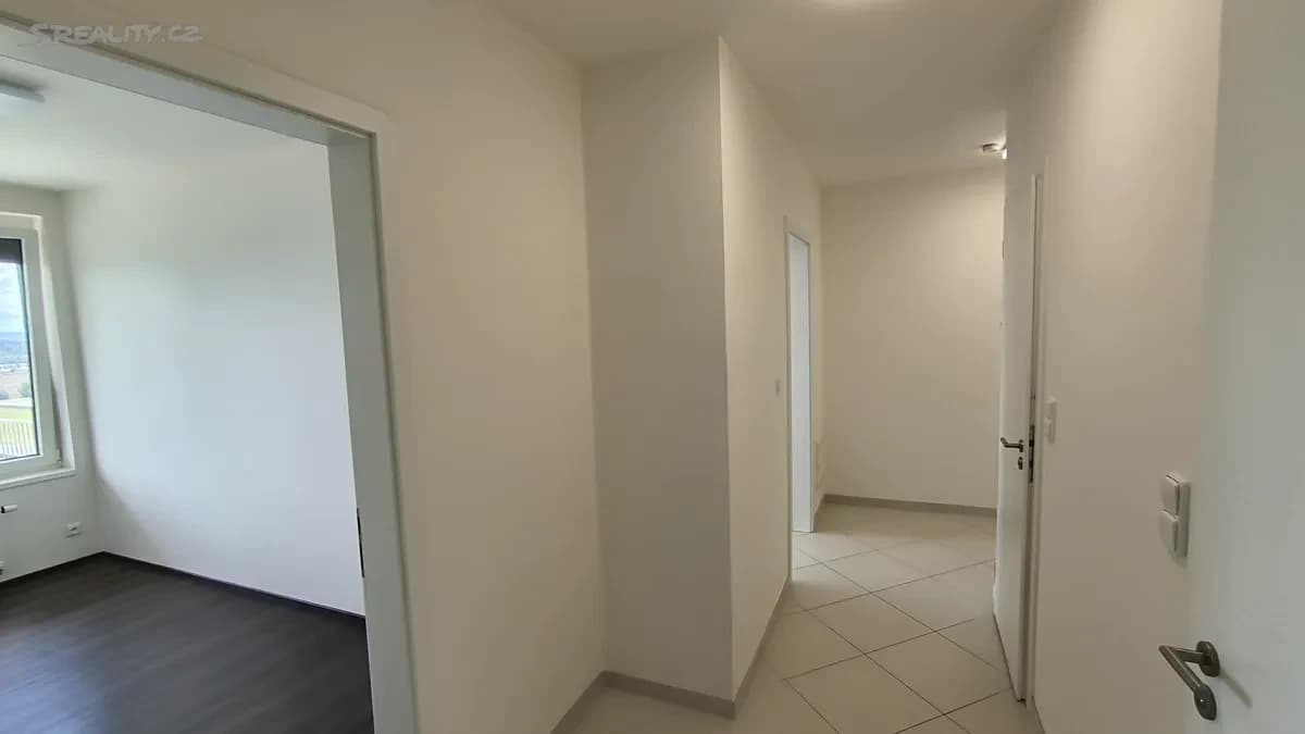 2 bedroom with open-plan kitchen flat to rent, 58 m², Thomasova, Prague, Prague 2 bedroom with open-plan kitchen flat to rent, 58 m², Thomasova, Prague, Prague