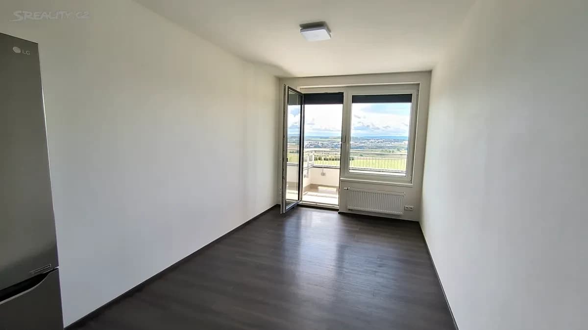 2 bedroom with open-plan kitchen flat to rent, 58 m², Thomasova, Prague, Prague 2 bedroom with open-plan kitchen flat to rent, 58 m², Thomasova, Prague, Prague