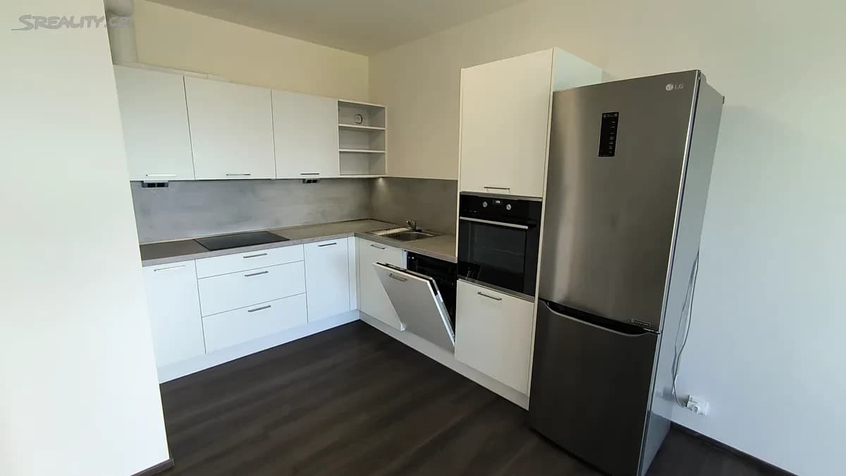 2 bedroom with open-plan kitchen flat to rent, 58 m², Thomasova, Prague, Prague 2 bedroom with open-plan kitchen flat to rent, 58 m², Thomasova, Prague, Prague