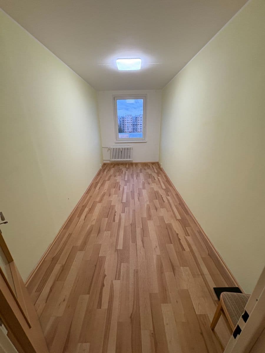3 bedroom flat to rent, 73 m², Brodského, Prague, Prague 3 bedroom flat to rent, 73 m², Brodského, Prague, Prague