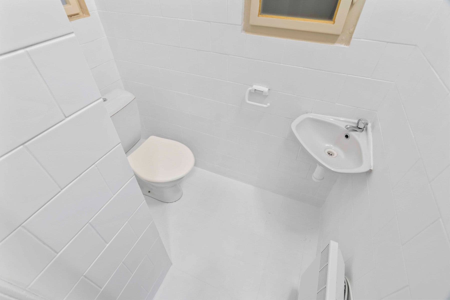 Studio flat to rent, 27 m², Chvalova, Prague, Prague Studio flat to rent, 27 m², Chvalova, Prague, Prague