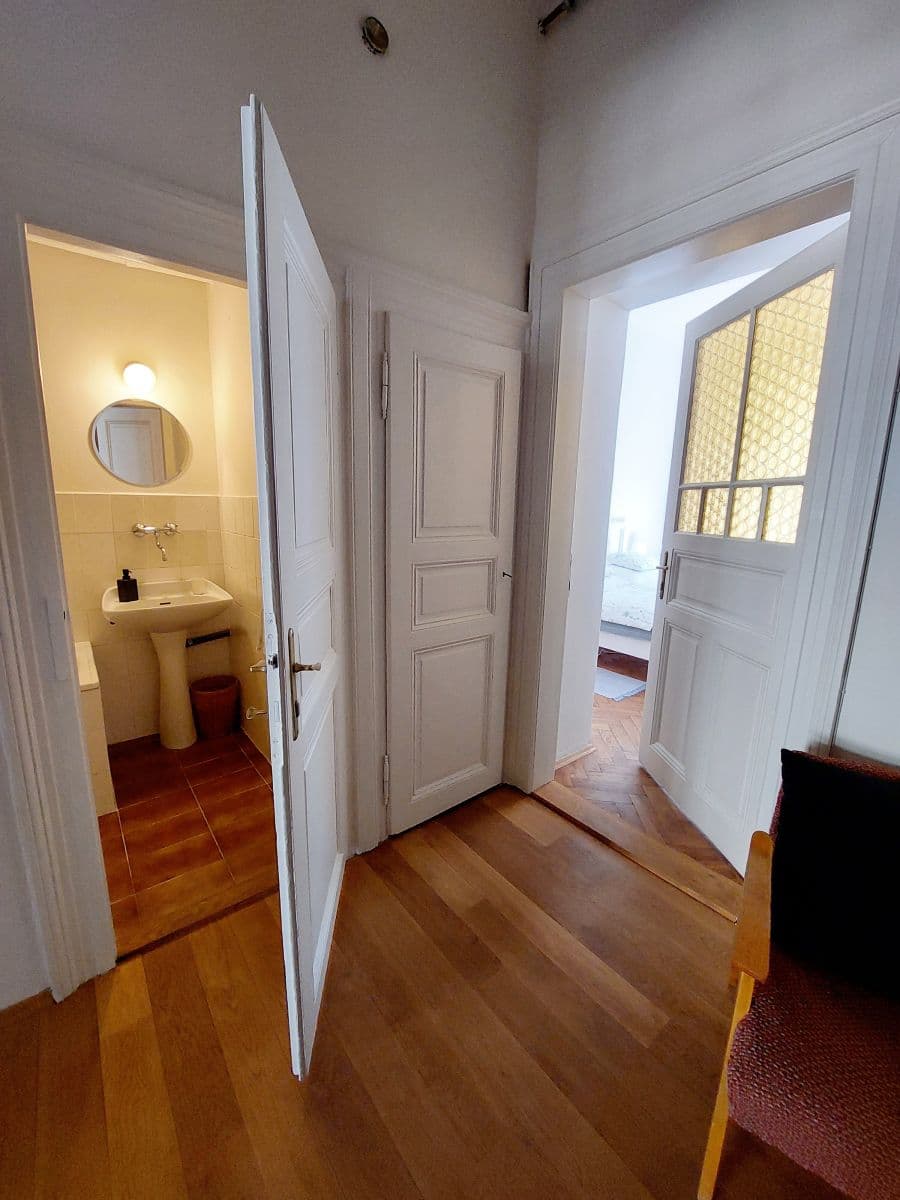 flat to rent, 84 m², Mánesova, Prague, Prague flat to rent, 84 m², Mánesova, Prague, Prague