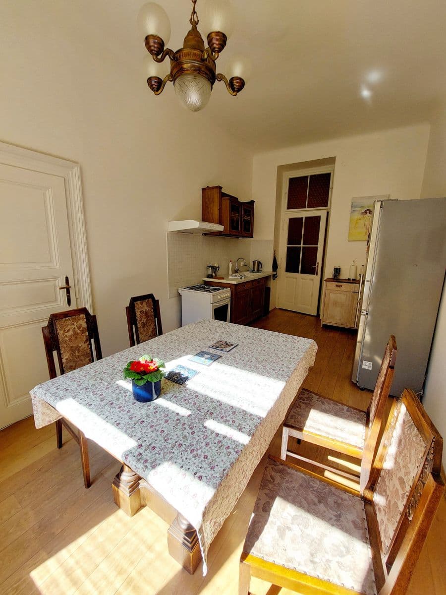 flat to rent, 84 m², Mánesova, Prague, Prague flat to rent, 84 m², Mánesova, Prague, Prague