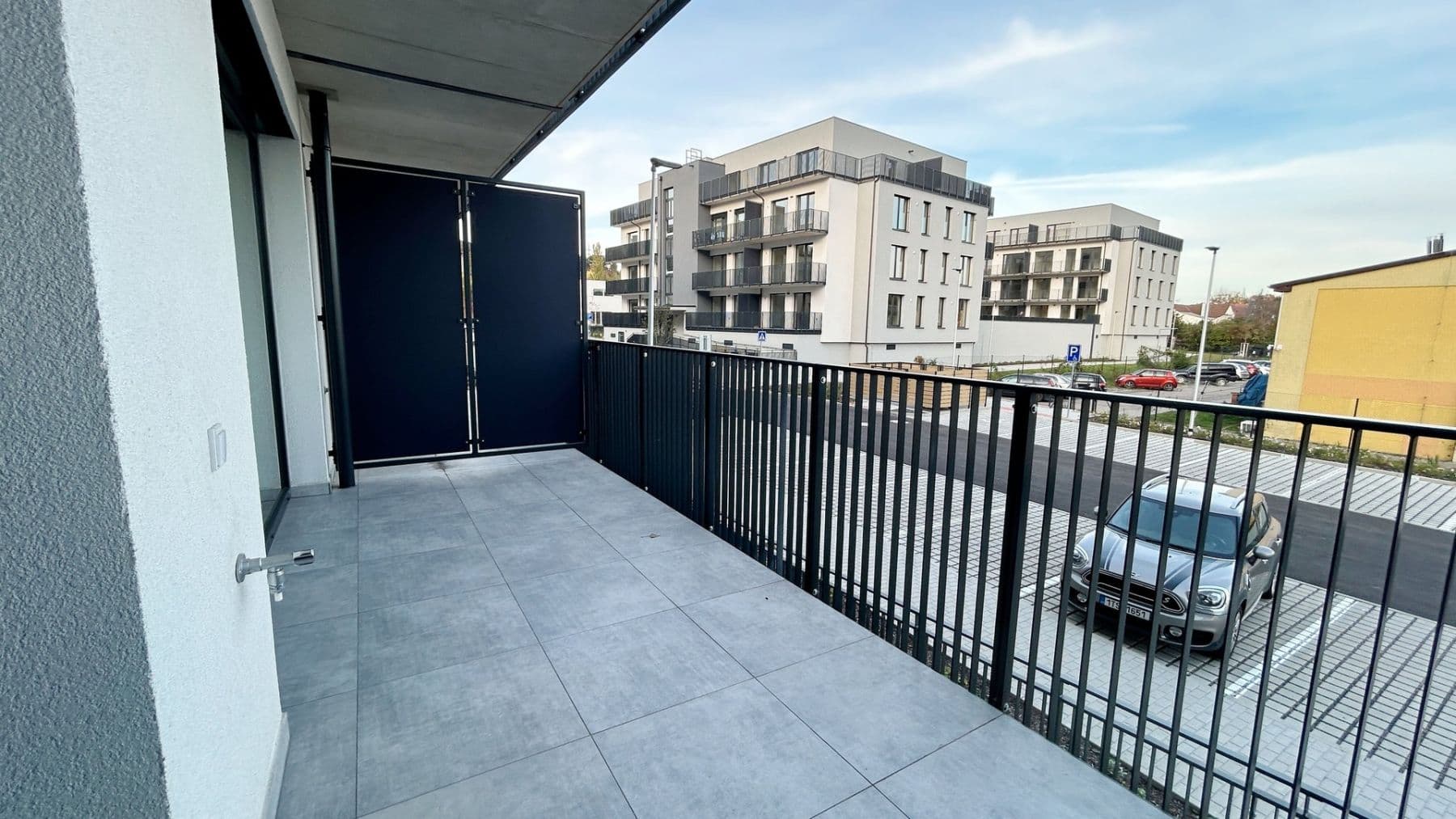 1 bedroom with open-plan kitchen flat to rent, 49 m², Ke křížku, Kladno, Středočeský Region 1 bedroom with open-plan kitchen flat to rent, 49 m², Ke křížku, Kladno, Středočeský Region