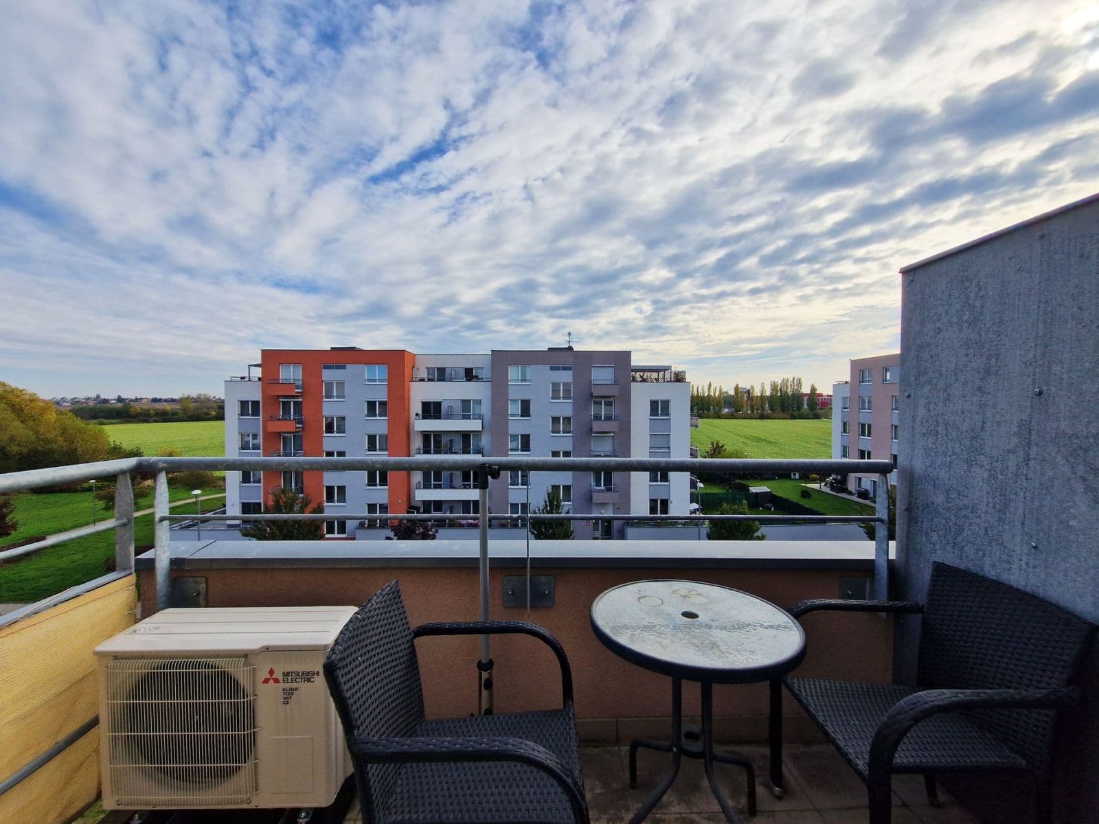 Studio flat to rent, 35 m², Hlučkova, Prague, Prague Studio flat to rent, 35 m², Hlučkova, Prague, Prague