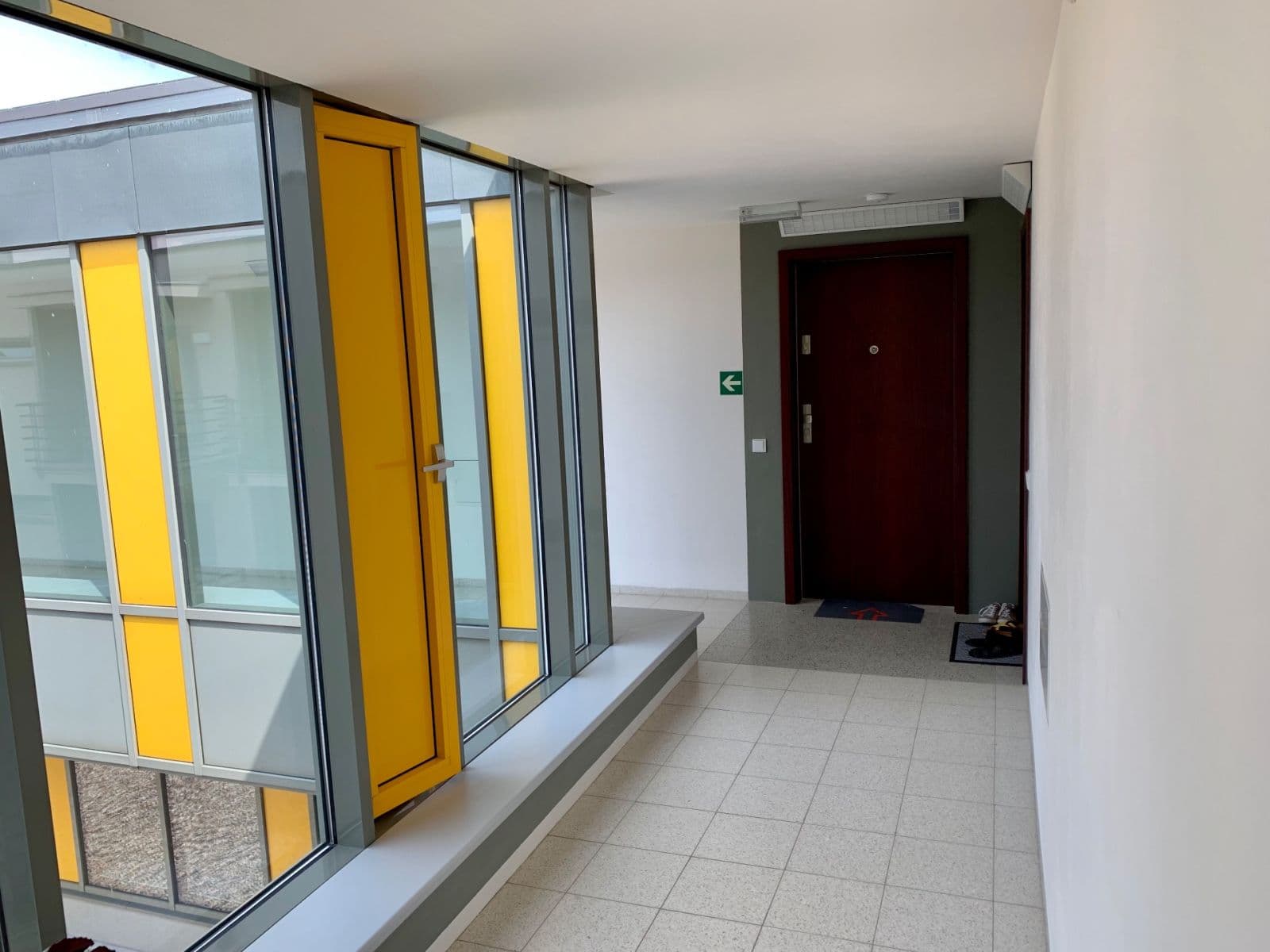 1 bedroom with open-plan kitchen flat for sale, 62 m², náměstí Na Sádkách, Dolní Břežany, Středočeský Region 1 bedroom with open-plan kitchen flat for sale, 62 m², náměstí Na Sádkách, Dolní Břežany, Středočeský Region