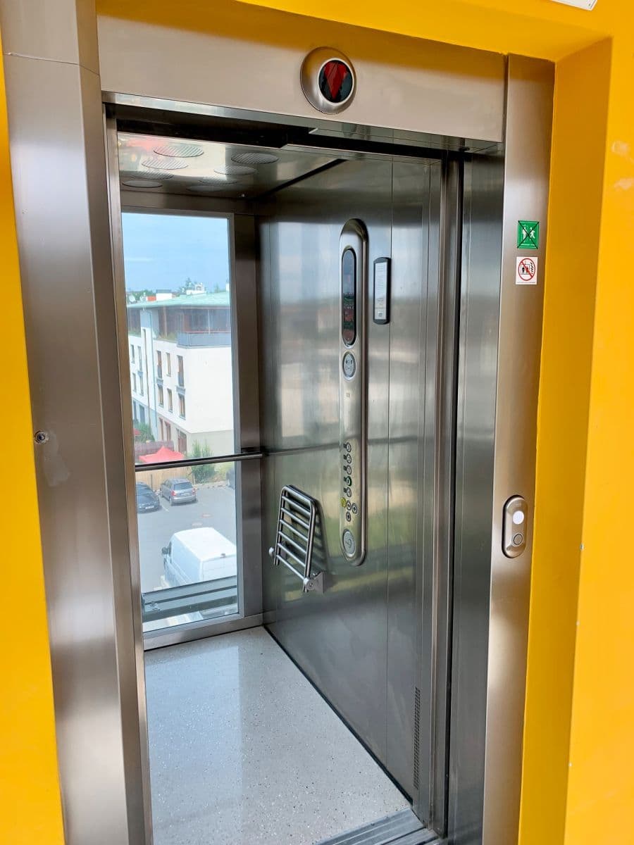 1 bedroom with open-plan kitchen flat for sale, 62 m², náměstí Na Sádkách, Dolní Břežany, Středočeský Region 1 bedroom with open-plan kitchen flat for sale, 62 m², náměstí Na Sádkách, Dolní Břežany, Středočeský Region