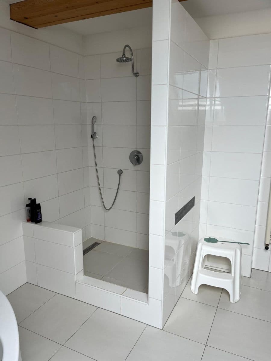 1 bedroom with open-plan kitchen flat to rent, 100 m², Tišnovská, Kuřim, Jihomoravský Region 1 bedroom with open-plan kitchen flat to rent, 100 m², Tišnovská, Kuřim, Jihomoravský Region