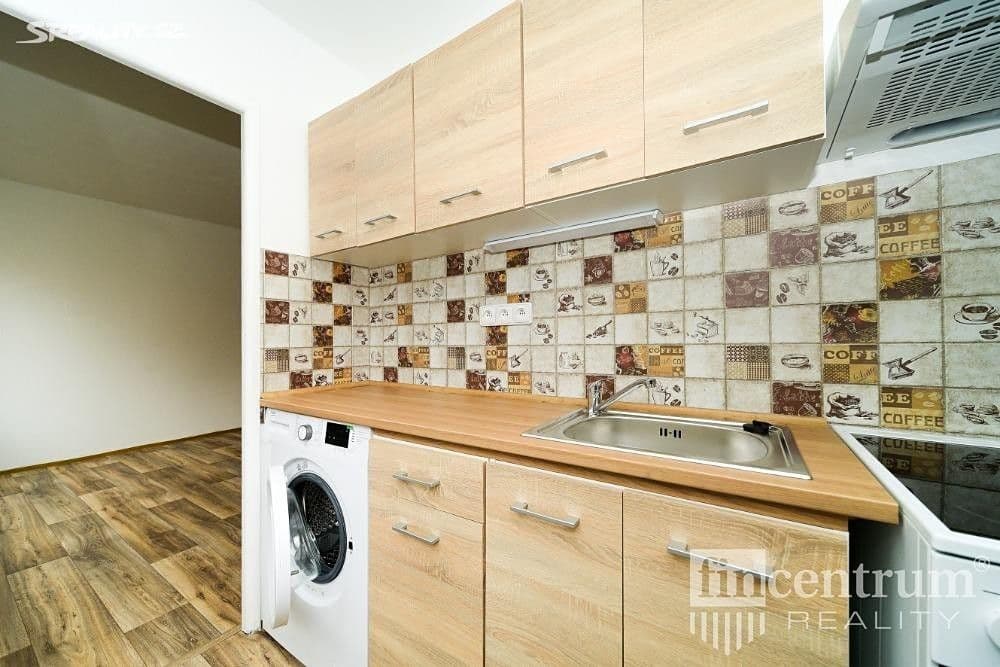 Studio flat to rent, 30 m², Hlávkova, Teplice, Ústecký Region Studio flat to rent, 30 m², Hlávkova, Teplice, Ústecký Region