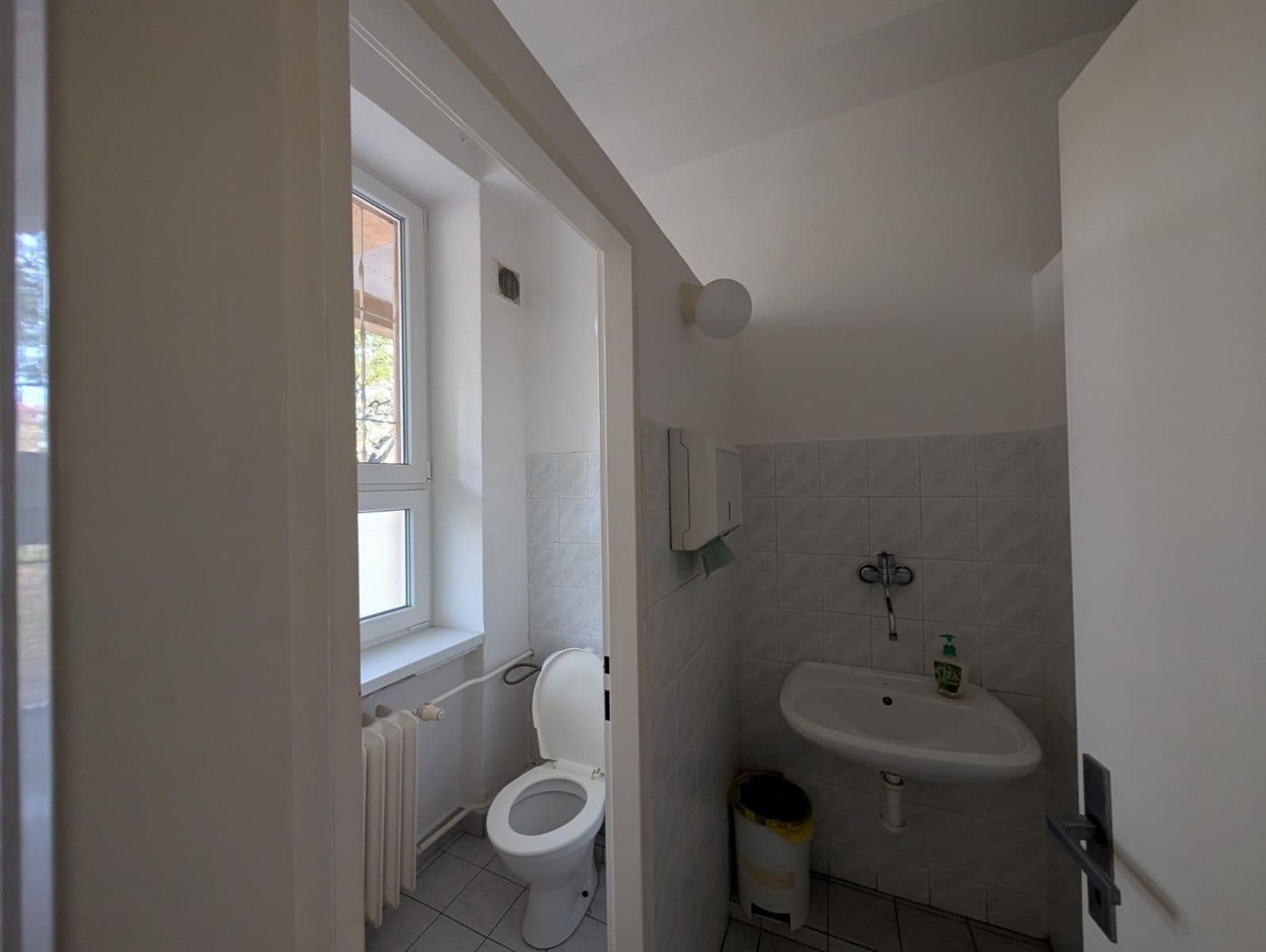 non-residential property to rent, 81 m², Bohuslava Martinů, Ostrava, Moravskoslezský Region non-residential property to rent, 81 m², Bohuslava Martinů, Ostrava, Moravskoslezský Region