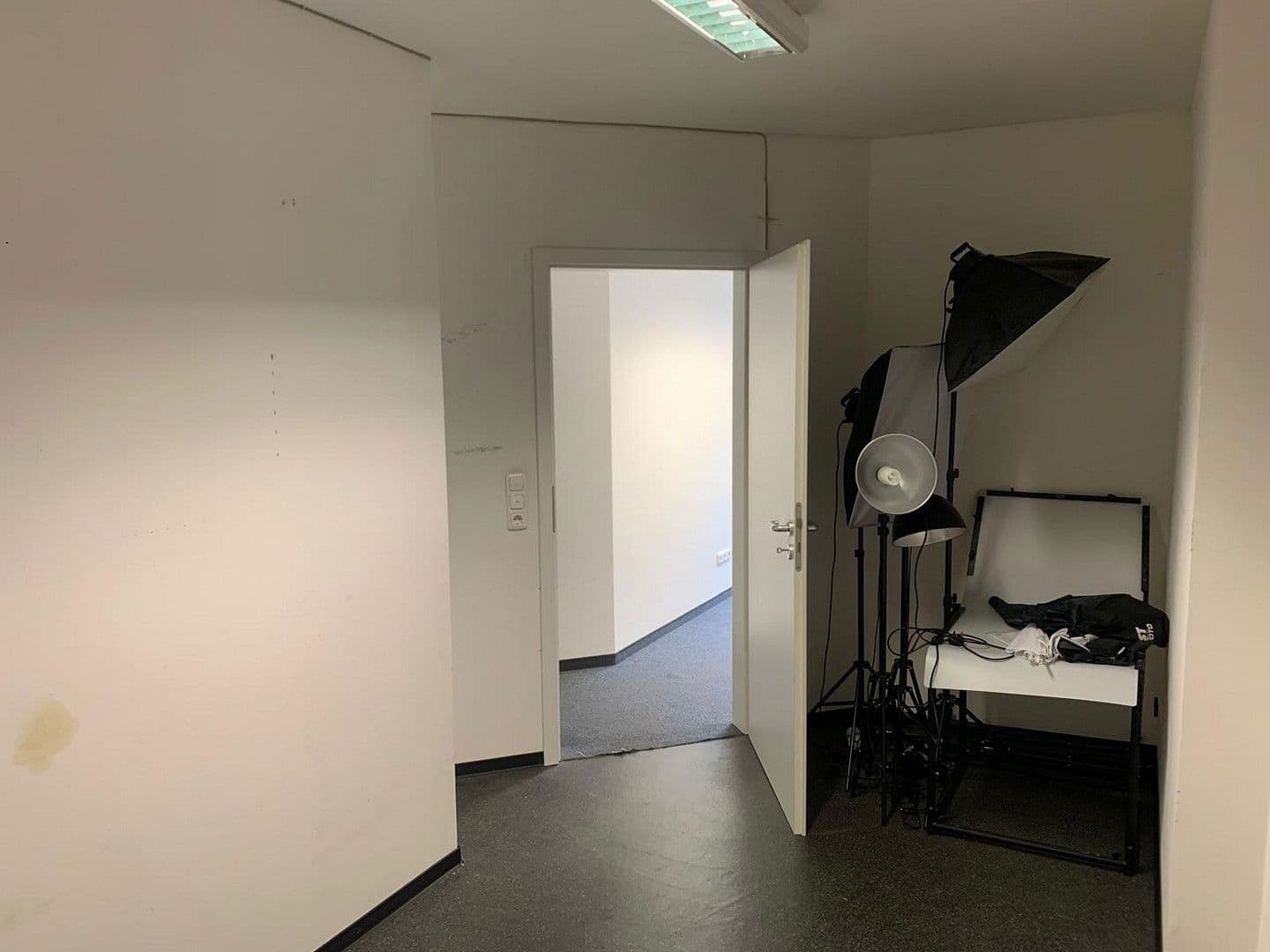 non-residential property to rent, 150 m², Hochstraße 18, Menden (Sauerland), North Rhine-Westphalia non-residential property to rent, 150 m², Hochstraße 18, Menden (Sauerland), North Rhine-Westphalia