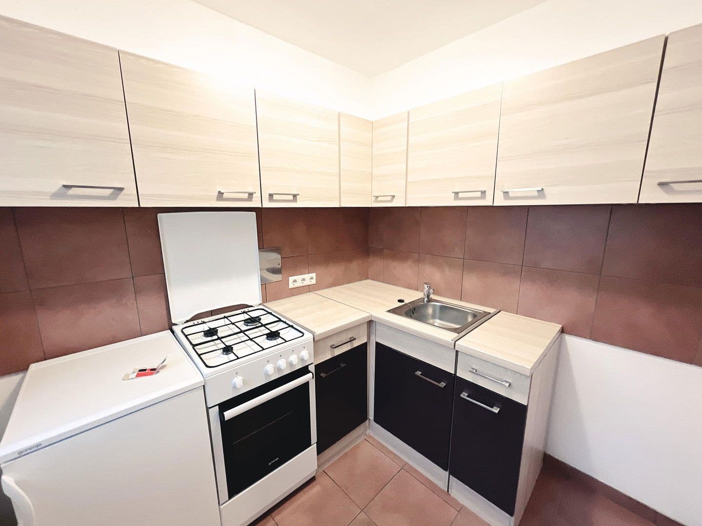 Studio flat for sale, 45 m², Neulerchenflederstraße, Wien, Vienna Studio flat for sale, 45 m², Neulerchenflederstraße, Wien, Vienna