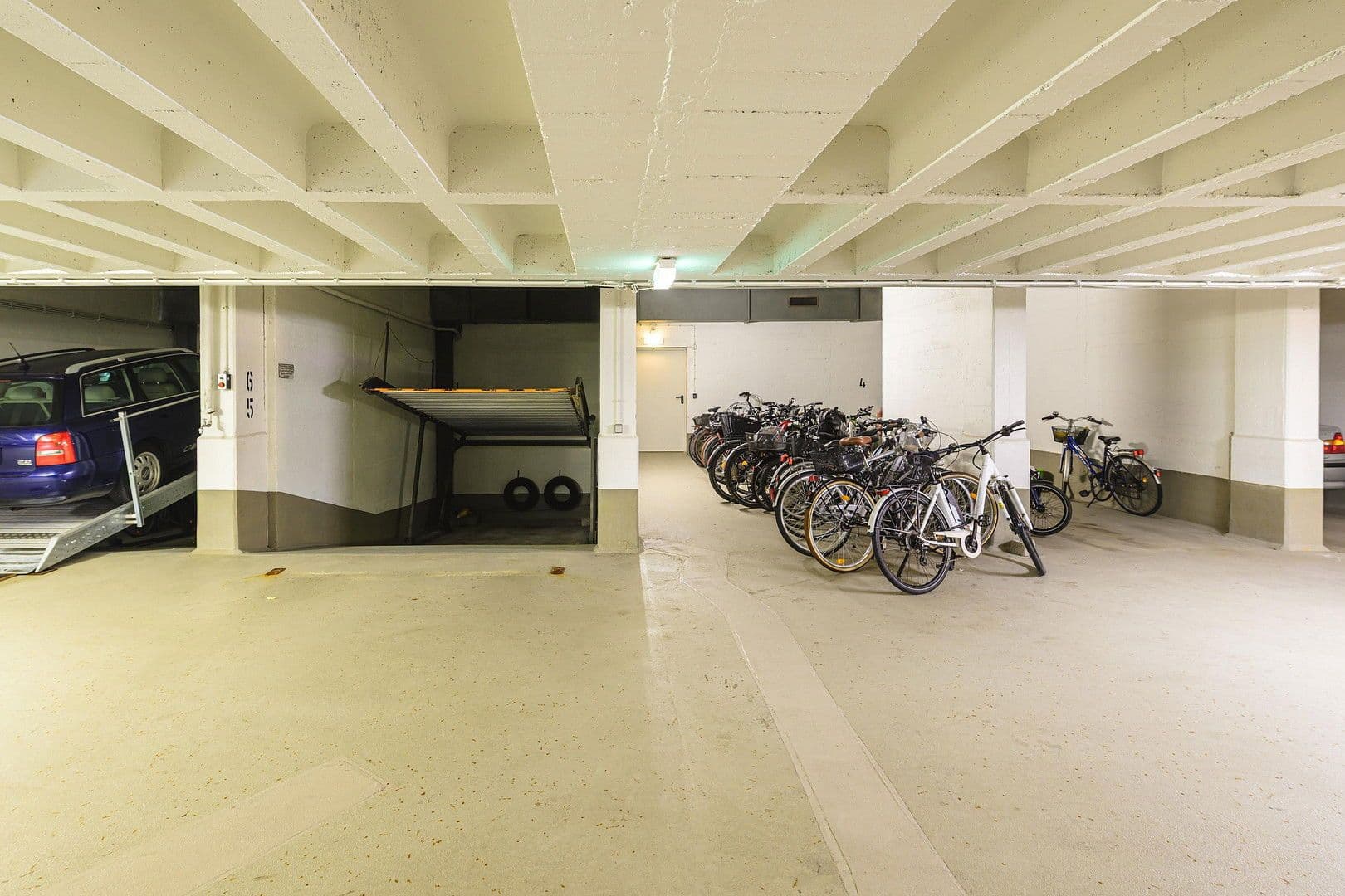 3 bedroom with open-plan kitchen flat for sale, 118 m², München - Bogenhausen, Bavaria 3 bedroom with open-plan kitchen flat for sale, 118 m², München - Bogenhausen, Bavaria