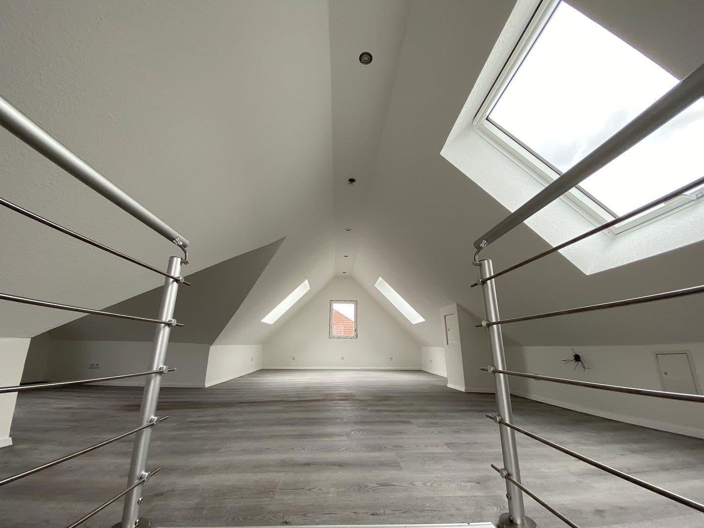 4 bedroom flat to rent, 85 m², Stuttgart, Baden-Württemberg 4 bedroom flat to rent, 85 m², Stuttgart, Baden-Württemberg