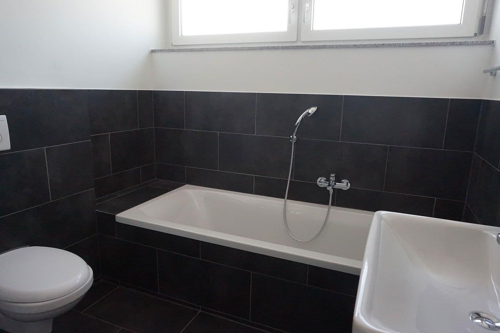 2 bedroom flat to rent, 99 m², Aldingen, Baden-Württemberg 2 bedroom flat to rent, 99 m², Aldingen, Baden-Württemberg