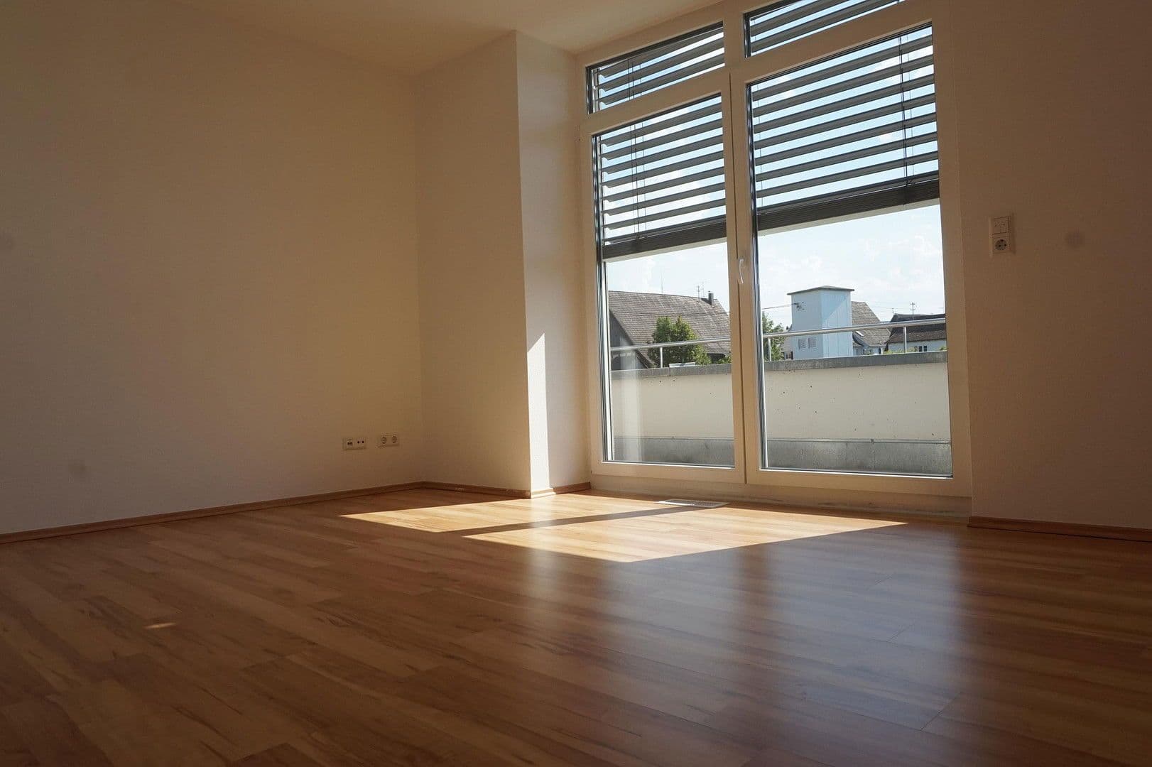 2 bedroom flat to rent, 99 m², Aldingen, Baden-Württemberg 2 bedroom flat to rent, 99 m², Aldingen, Baden-Württemberg