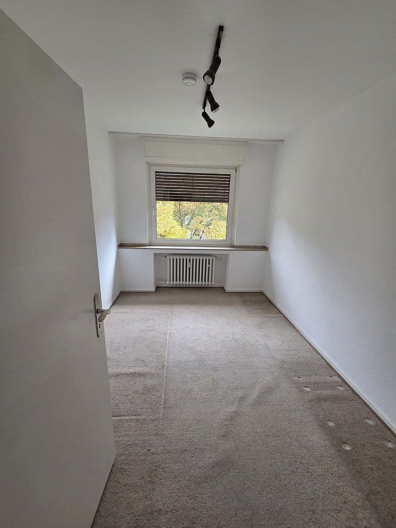 3 bedroom flat to rent, 63 m², Brandsheide 13, Mülheim (Ruhr), North Rhine-Westphalia 3 bedroom flat to rent, 63 m², Brandsheide 13, Mülheim (Ruhr), North Rhine-Westphalia