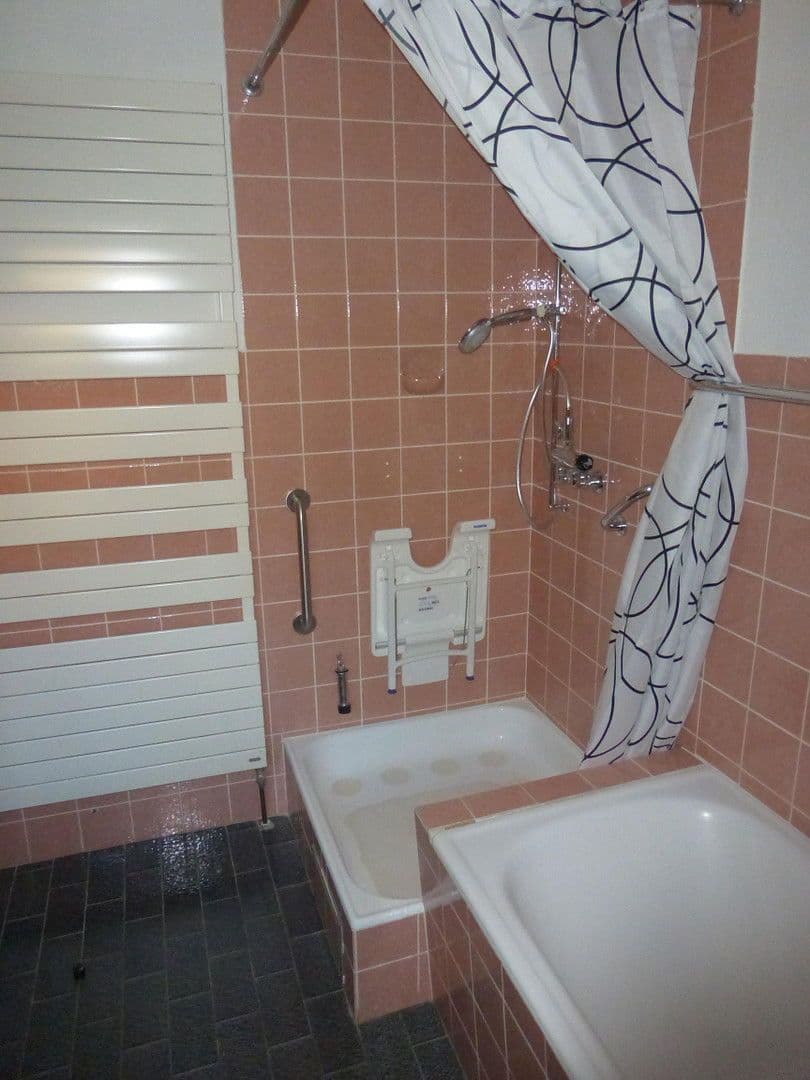 house for sale, 91 m², Metzingen, Baden-Württemberg house for sale, 91 m², Metzingen, Baden-Württemberg