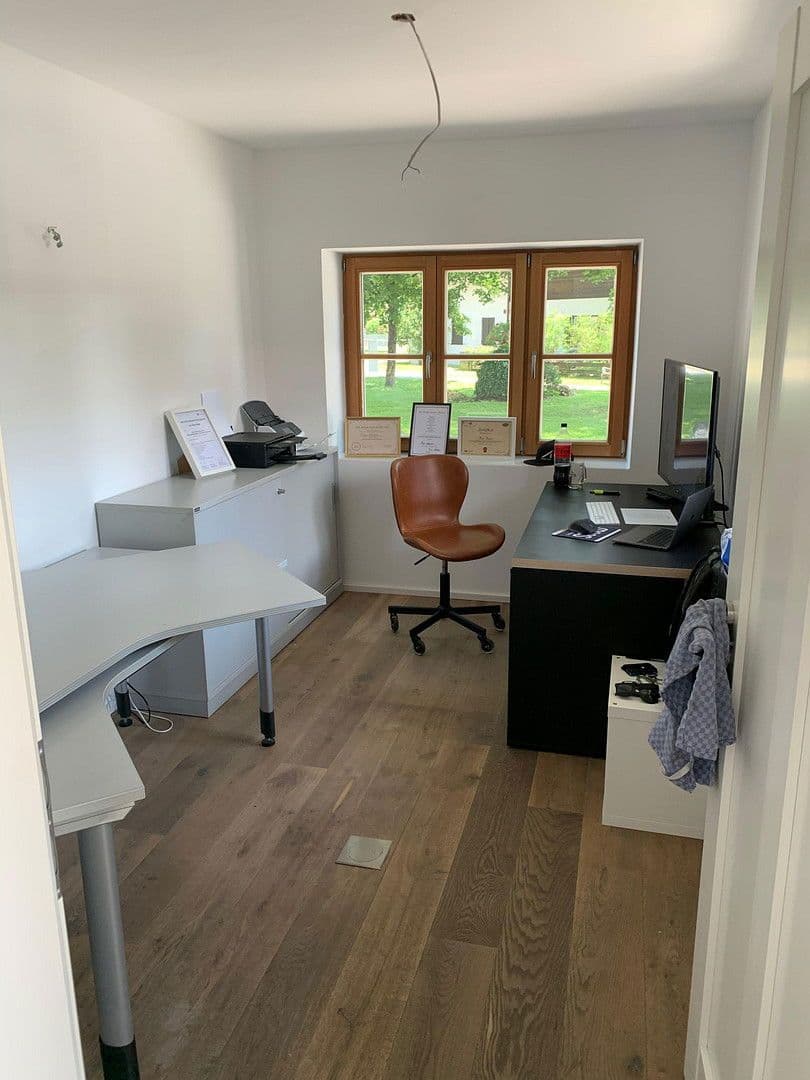 office to rent, 35 m², Tölzerstr 27, Lenggries, Bavaria office to rent, 35 m², Tölzerstr 27, Lenggries, Bavaria