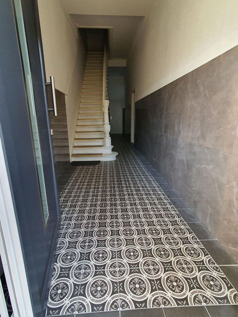 house for sale, 315 m², Kölnerstraße 186, Krefeld, North Rhine-Westphalia house for sale, 315 m², Kölnerstraße 186, Krefeld, North Rhine-Westphalia