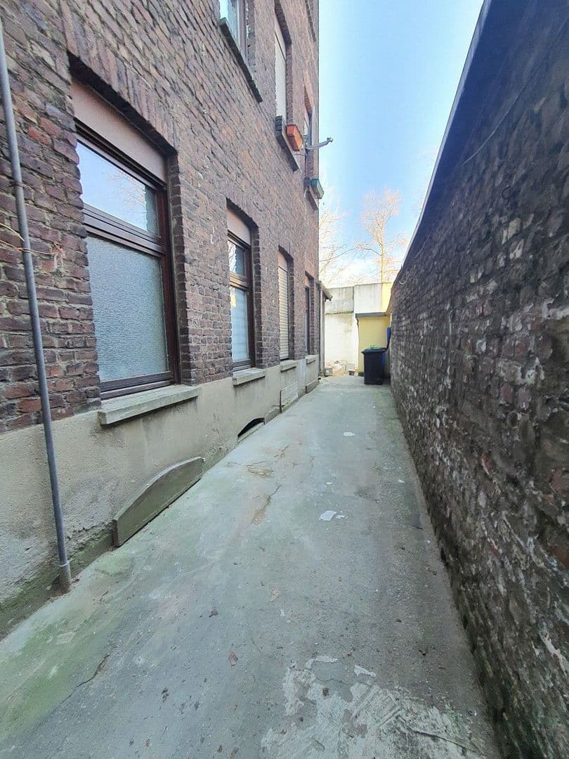 house for sale, 315 m², Kölnerstraße 186, Krefeld, North Rhine-Westphalia house for sale, 315 m², Kölnerstraße 186, Krefeld, North Rhine-Westphalia