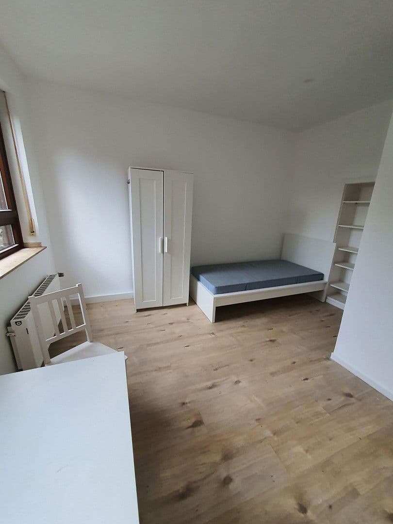 house for sale, 315 m², Kölnerstraße 186, Krefeld, North Rhine-Westphalia house for sale, 315 m², Kölnerstraße 186, Krefeld, North Rhine-Westphalia