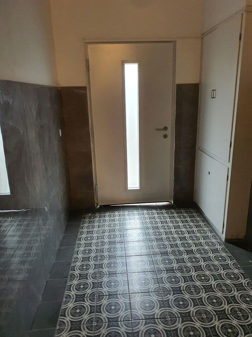 house for sale, 315 m², Kölnerstraße 186, Krefeld, North Rhine-Westphalia house for sale, 315 m², Kölnerstraße 186, Krefeld, North Rhine-Westphalia