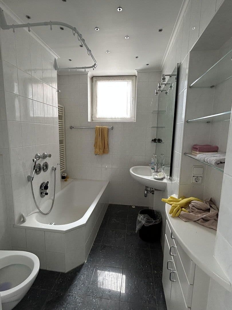 3 bedroom flat to rent, 91 m², Kaiserstrasse 103, Offenbach, Hesse 3 bedroom flat to rent, 91 m², Kaiserstrasse 103, Offenbach, Hesse