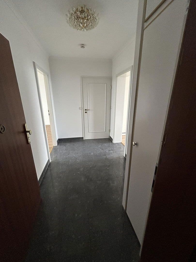 3 bedroom flat to rent, 91 m², Kaiserstrasse 103, Offenbach, Hesse 3 bedroom flat to rent, 91 m², Kaiserstrasse 103, Offenbach, Hesse