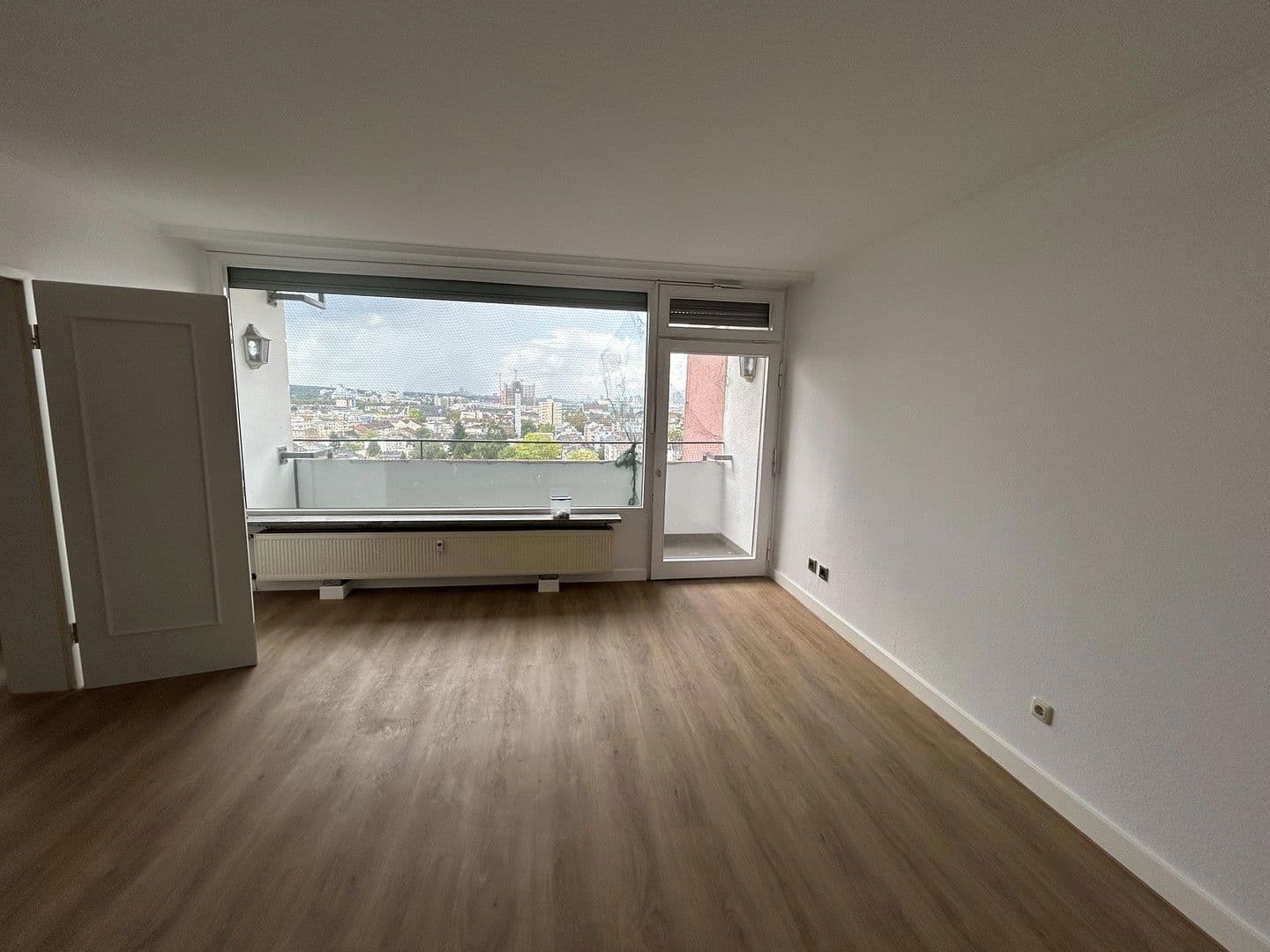 3 bedroom flat to rent, 91 m², Kaiserstrasse 103, Offenbach, Hesse 3 bedroom flat to rent, 91 m², Kaiserstrasse 103, Offenbach, Hesse