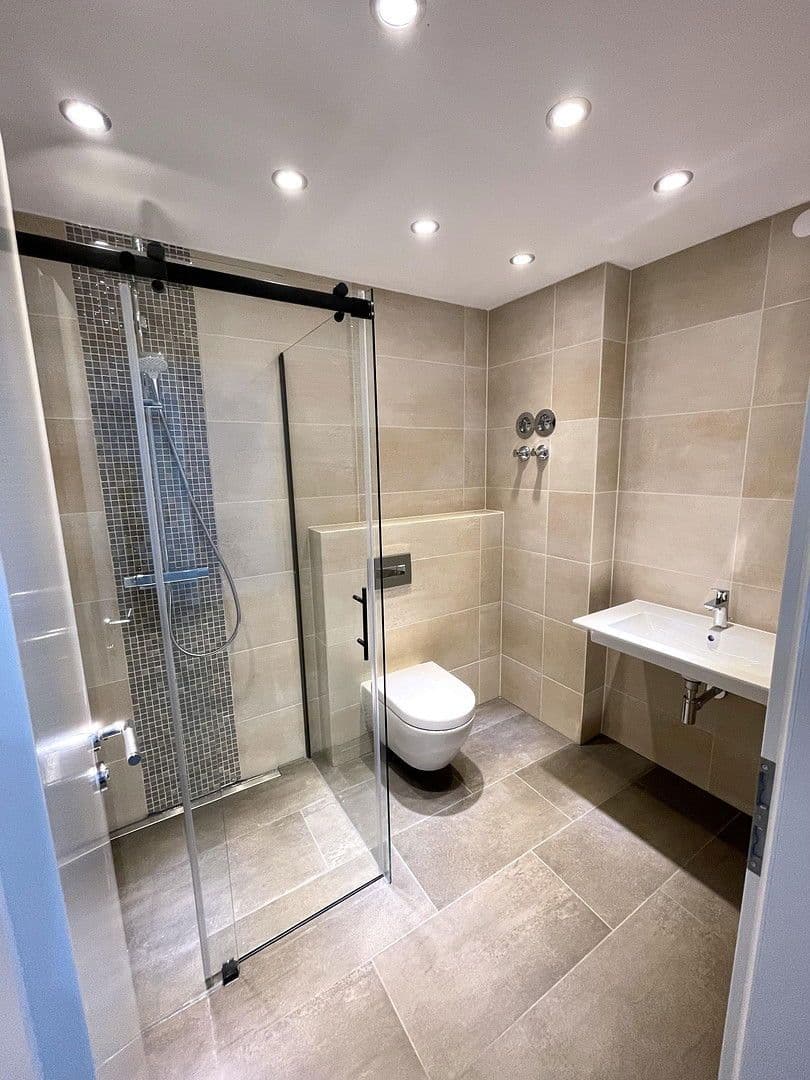 3 bedroom flat for sale, 84 m², Leonrodstraße 60, München, Bavaria 3 bedroom flat for sale, 84 m², Leonrodstraße 60, München, Bavaria