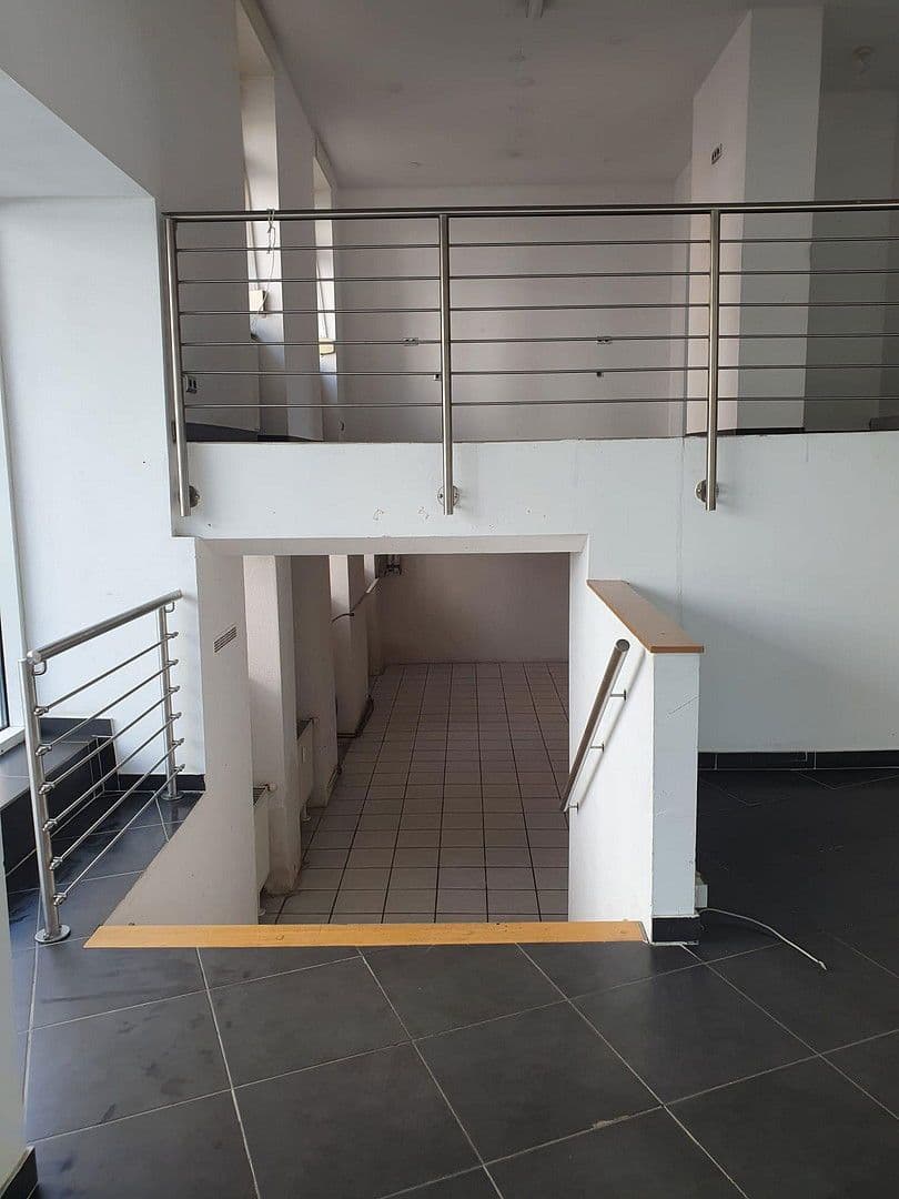 non-residential property to rent, 190 m², Straße der Republik 47, Wiesbaden Biebrich, Hesse non-residential property to rent, 190 m², Straße der Republik 47, Wiesbaden Biebrich, Hesse