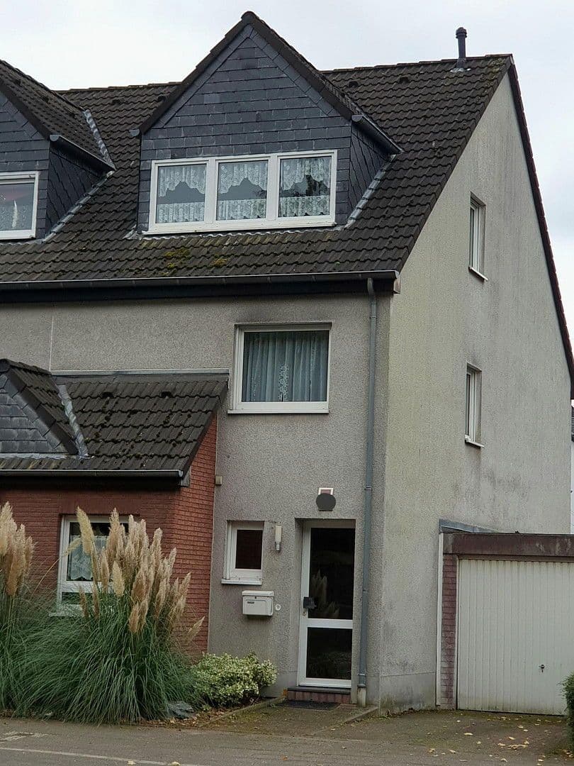 house for sale, 115 m², Hilden, North Rhine-Westphalia house for sale, 115 m², Hilden, North Rhine-Westphalia