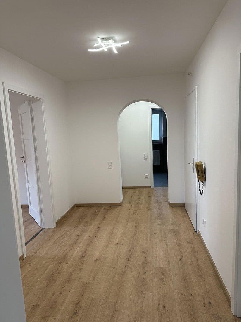 3 bedroom with open-plan kitchen flat to rent, 115 m², Großostheim, Bavaria 3 bedroom with open-plan kitchen flat to rent, 115 m², Großostheim, Bavaria