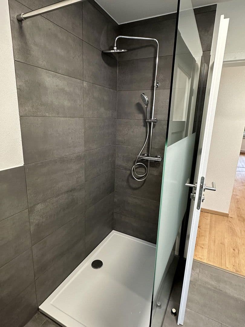 3 bedroom with open-plan kitchen flat to rent, 115 m², Großostheim, Bavaria 3 bedroom with open-plan kitchen flat to rent, 115 m², Großostheim, Bavaria