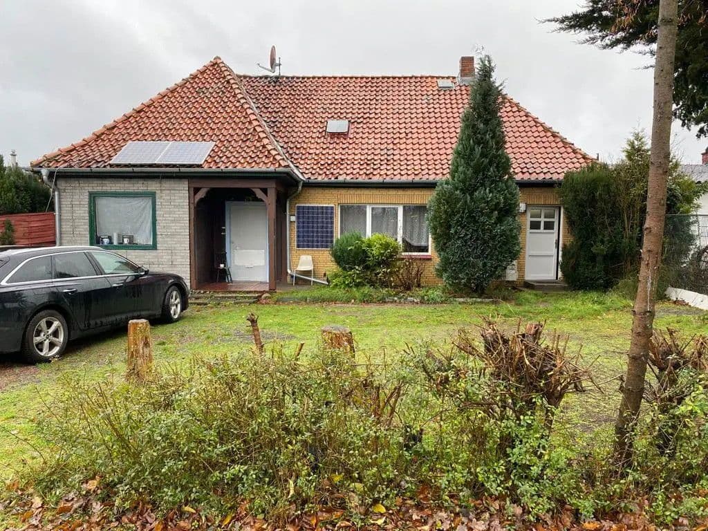 house for sale, 123 m², Pennigsehler Str.343, Liebenau, Lower Saxony house for sale, 123 m², Pennigsehler Str.343, Liebenau, Lower Saxony