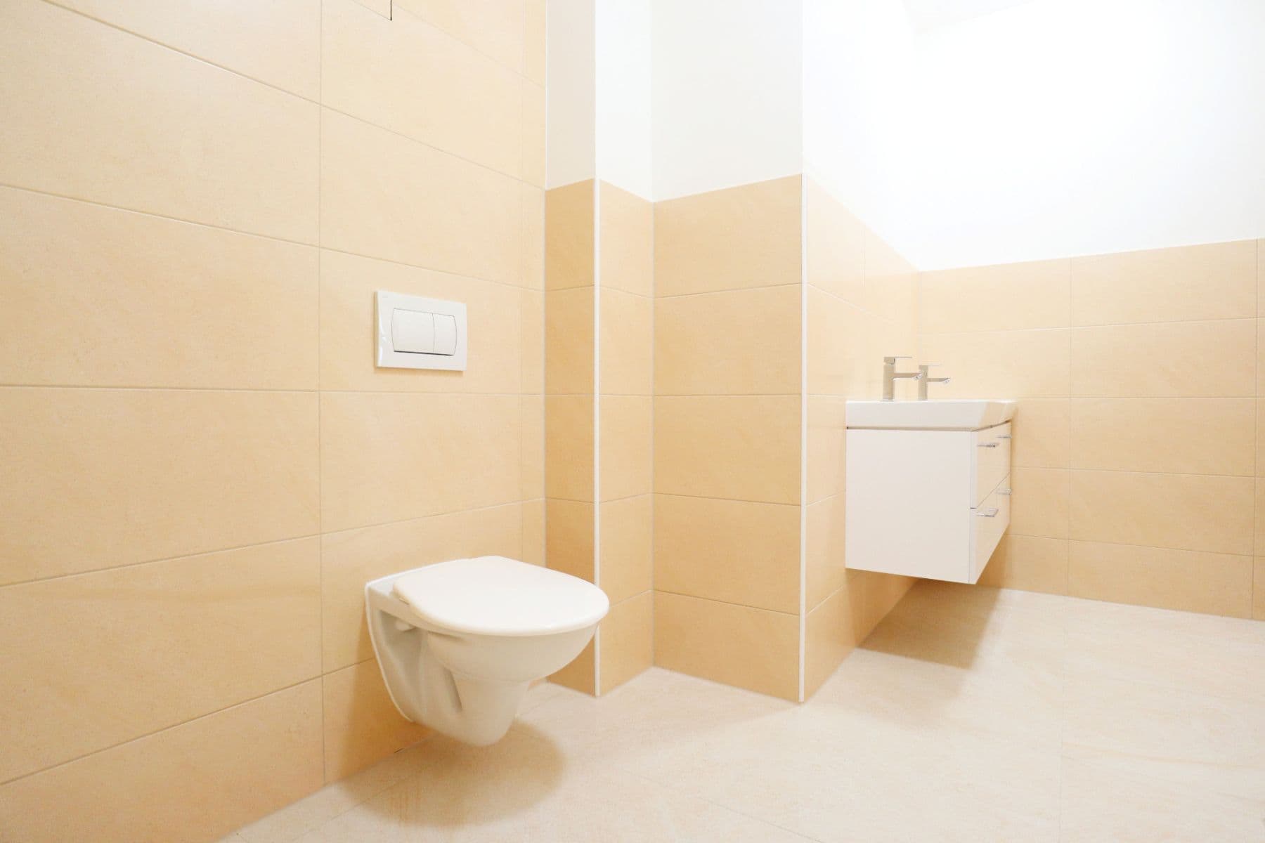 4 bedroom flat for sale, 130 m², Slámova, Brno, Jihomoravský Region 4 bedroom flat for sale, 130 m², Slámova, Brno, Jihomoravský Region