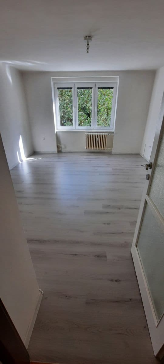 3 bedroom flat to rent, 63 m², Na Magistrále, Kolín, Středočeský Region 3 bedroom flat to rent, 63 m², Na Magistrále, Kolín, Středočeský Region