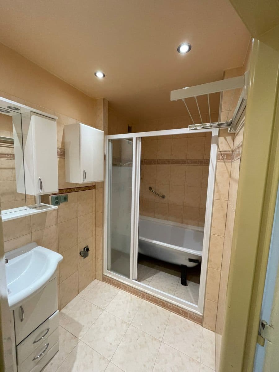 2 bedroom flat to rent, 69 m², U Potůčku, Liberec, Liberecký Region 2 bedroom flat to rent, 69 m², U Potůčku, Liberec, Liberecký Region