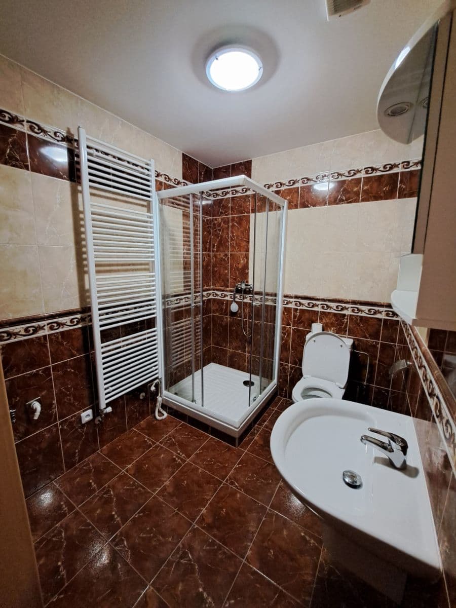 1 bedroom with open-plan kitchen flat to rent, 64 m², Antonína Dvořáka, Náměšť nad Oslavou, Vysočina Region 1 bedroom with open-plan kitchen flat to rent, 64 m², Antonína Dvořáka, Náměšť nad Oslavou, Vysočina Region